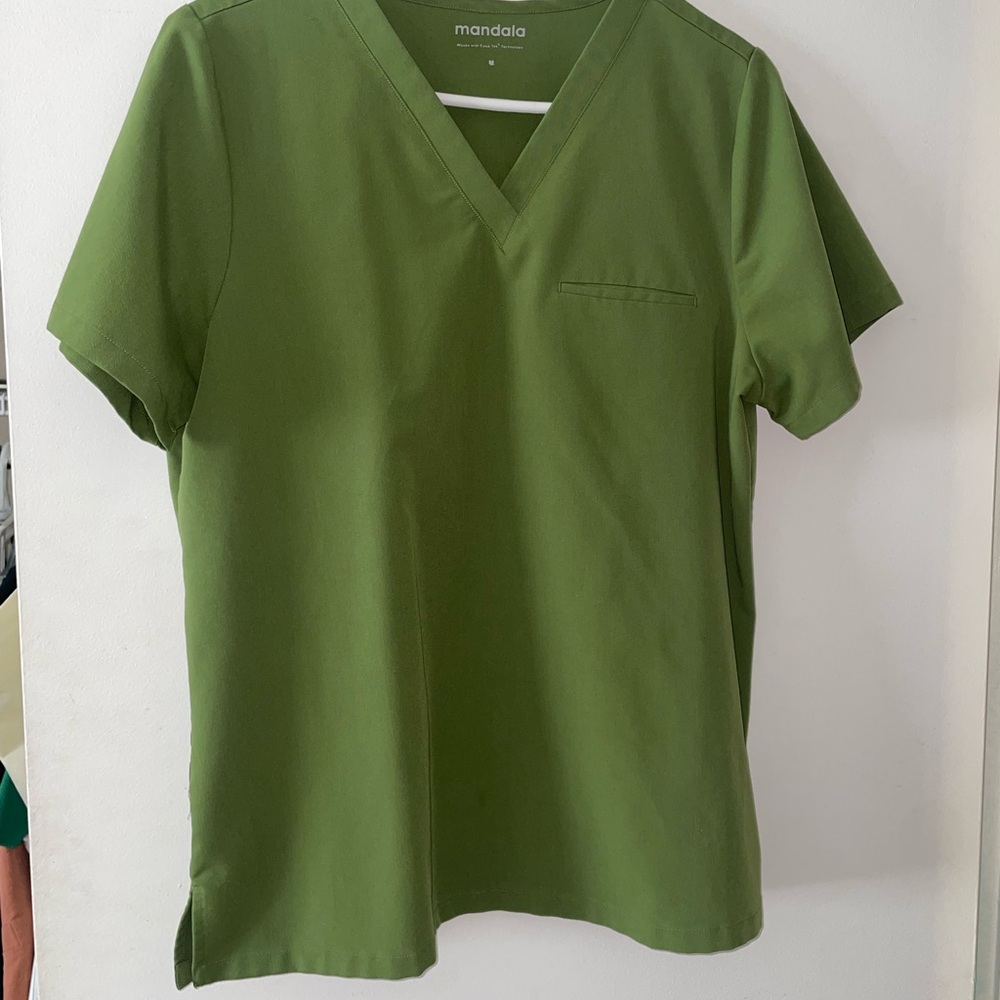 Mandala  Scrub Top One Pocket